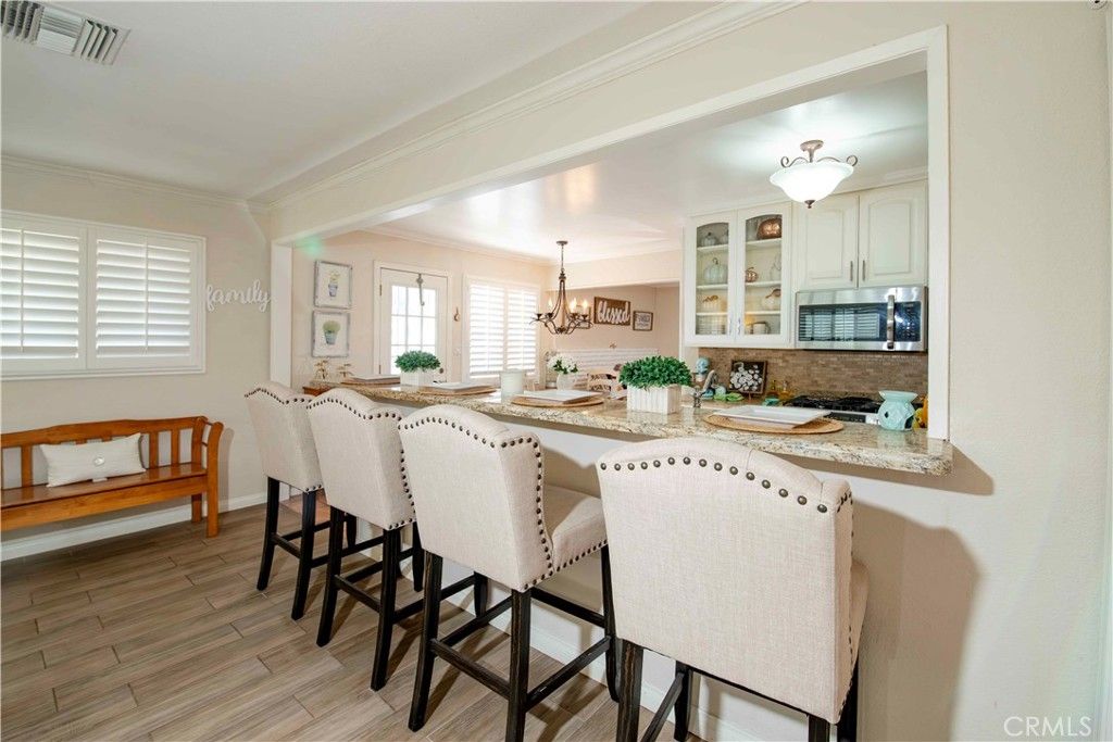 Image 25 of property listing at 13055 Shenley, Sylmar, CA 91342
