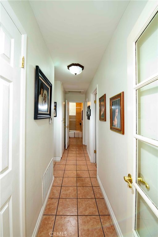 Image 37 of property listing at 13055 Shenley, Sylmar, CA 91342
