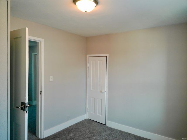 1307 E 4Th Street, Mishawaka, IN 46544