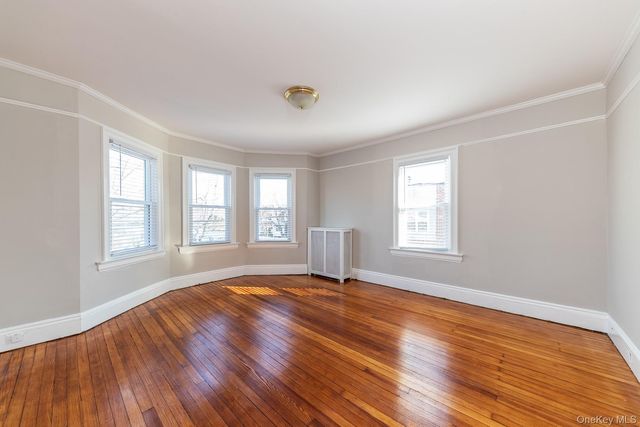 167 Atlantic Avenue Upper, Oceanside, NY 11572