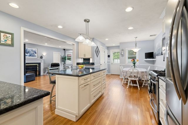 15 Garden Road, Stoneham, MA 02180