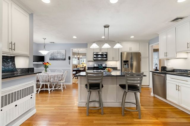 15 Garden Road, Stoneham, MA 02180