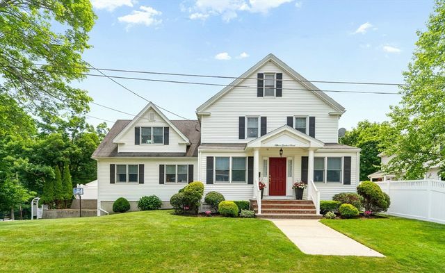 15 Garden Road, Stoneham, MA 02180
