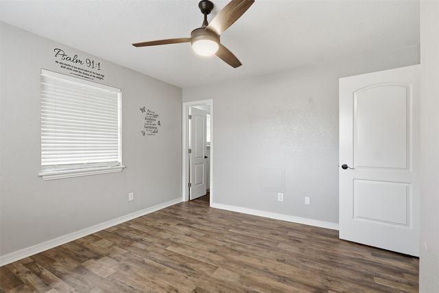128 Laura Drive, Mineola, TX 75773