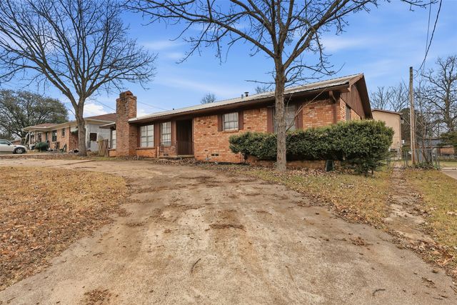 128 Laura Drive, Mineola, TX 75773