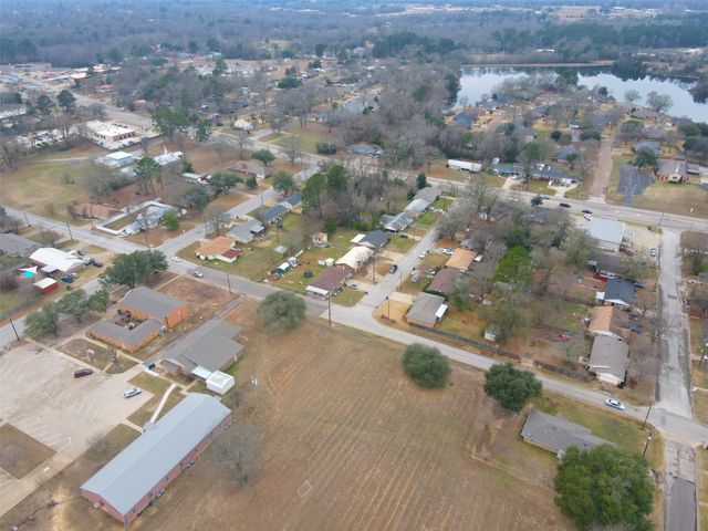 128 Laura Drive, Mineola, TX 75773