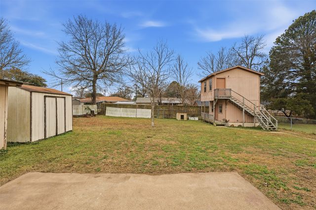 128 Laura Drive, Mineola, TX 75773