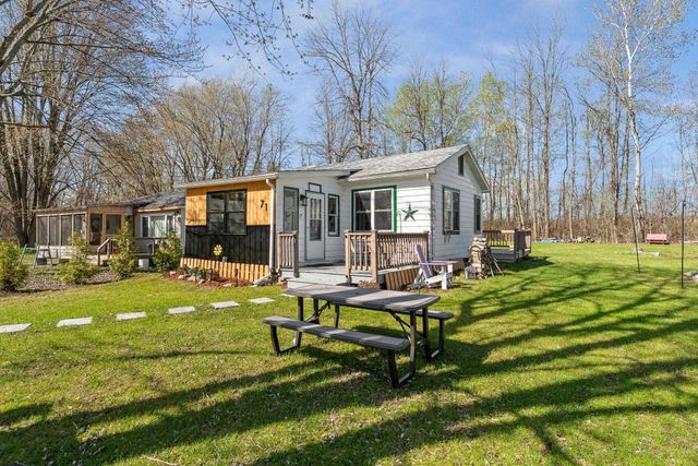 71 Kirk and Fitts Road, Alburgh, VT 05449