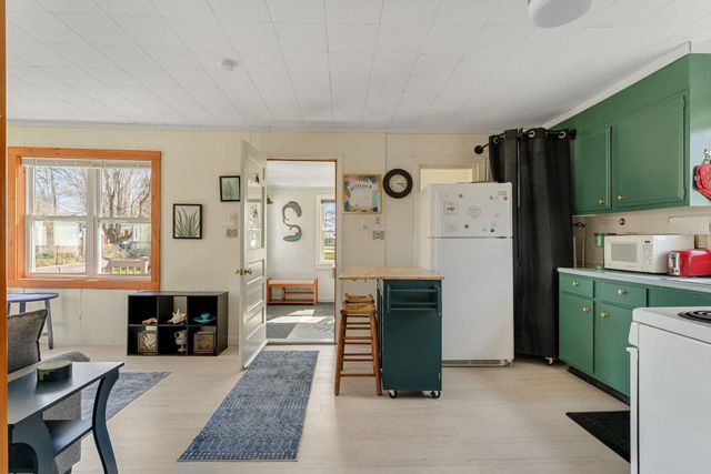 71 Kirk and Fitts Road, Alburgh, VT 05449