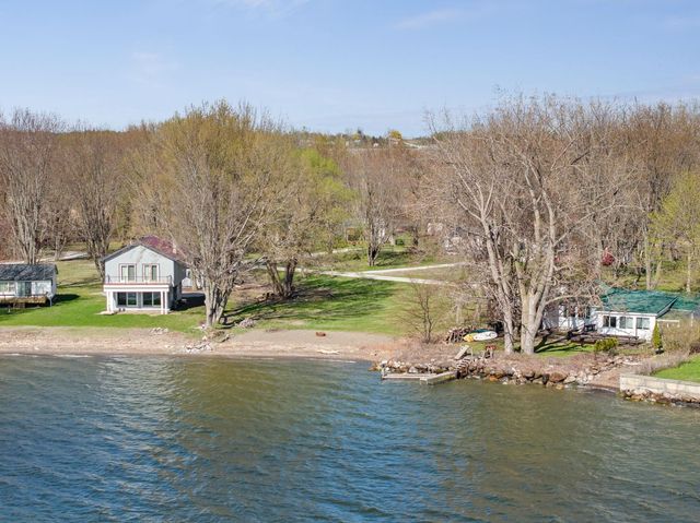 71 Kirk and Fitts Road, Alburgh, VT 05449