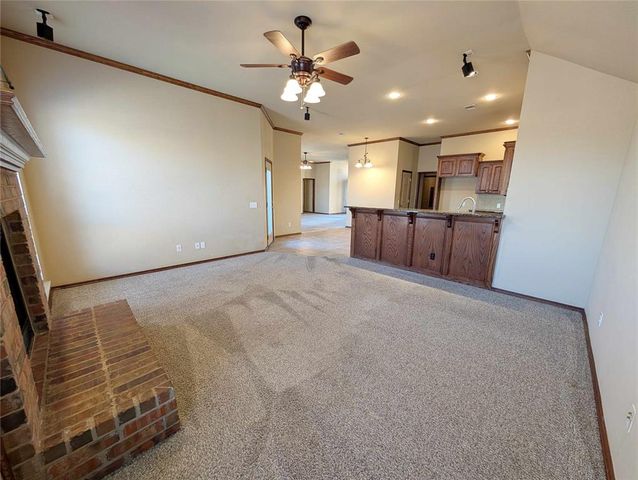 609 Sally Court, Moore, OK 73160