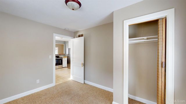 1440 Lynn Avenue, Marquette, MI 49855