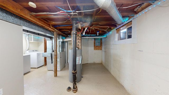 1440 Lynn Avenue, Marquette, MI 49855