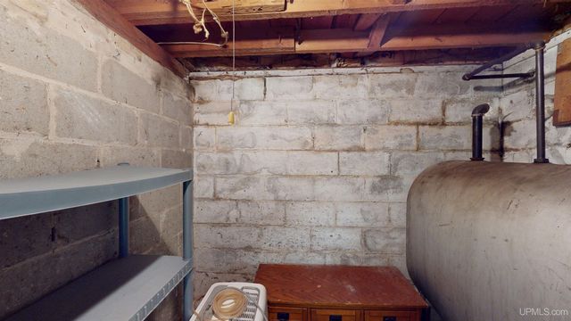 1440 Lynn Avenue, Marquette, MI 49855