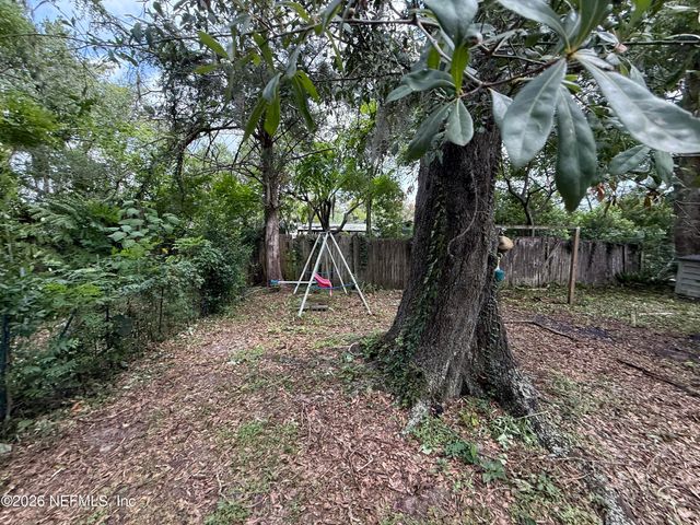 6453 SOLANDRA Drive, Jacksonville, FL 32210