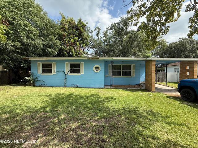 6453 SOLANDRA Drive, Jacksonville, FL 32210