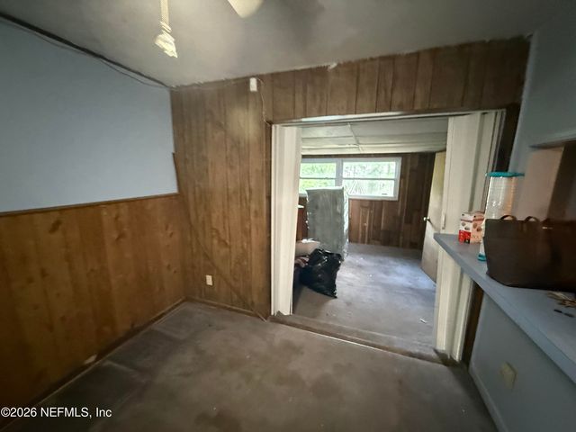 6453 SOLANDRA Drive, Jacksonville, FL 32210
