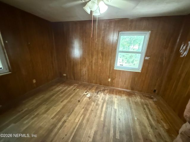 6453 SOLANDRA Drive, Jacksonville, FL 32210