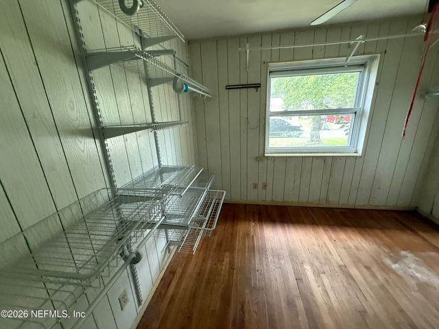 6453 SOLANDRA Drive, Jacksonville, FL 32210