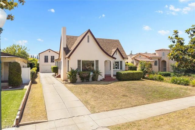 1515 S Stoneman Avenue, Alhambra, CA 91801