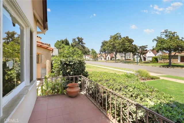 1515 S Stoneman Avenue, Alhambra, CA 91801