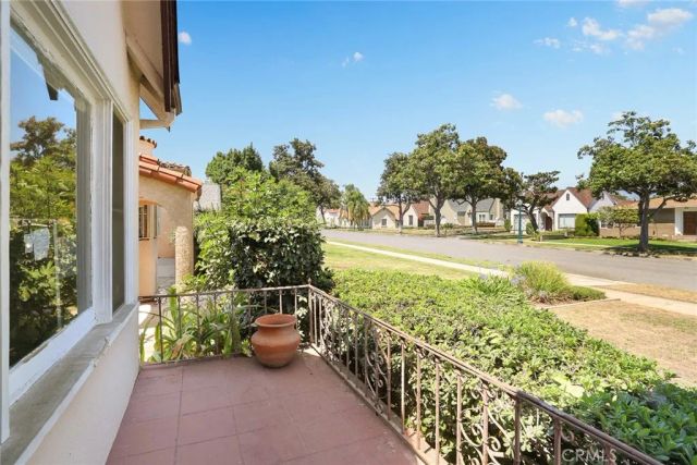 1515 S Stoneman Avenue, Alhambra, CA 91801
