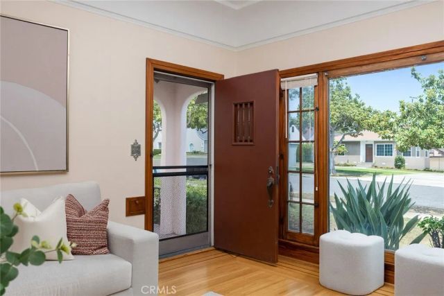 1515 S Stoneman Avenue, Alhambra, CA 91801