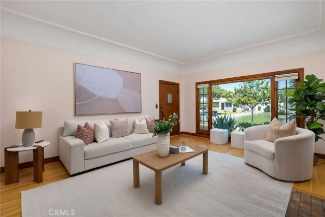 1515 S Stoneman Avenue, Alhambra, CA 91801
