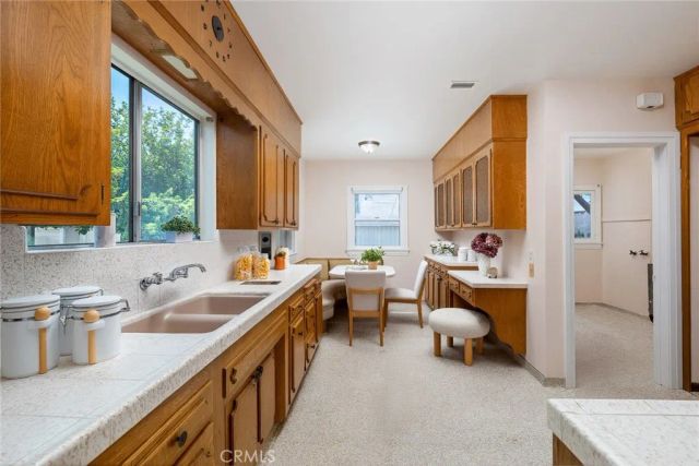 1515 S Stoneman Avenue, Alhambra, CA 91801