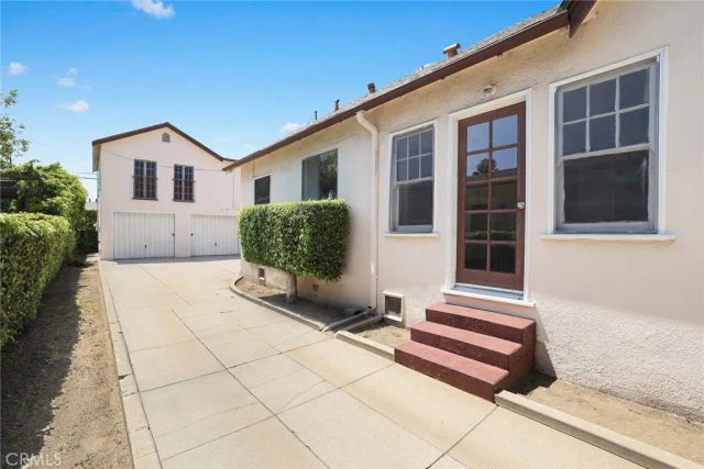 1515 S Stoneman Avenue, Alhambra, CA 91801