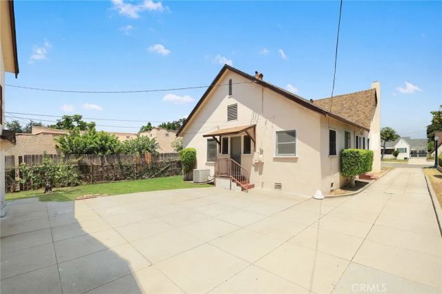 1515 S Stoneman Avenue, Alhambra, CA 91801