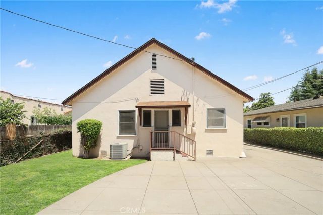 1515 S Stoneman Avenue, Alhambra, CA 91801