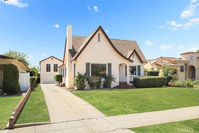 1515 S Stoneman Avenue, Alhambra, CA 91801
