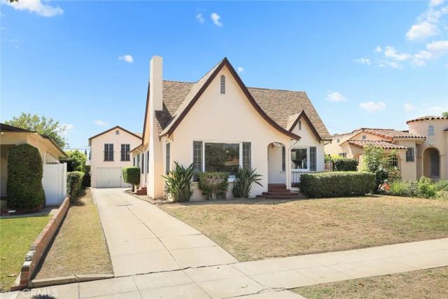 1515 S Stoneman Avenue, Alhambra, CA 91801