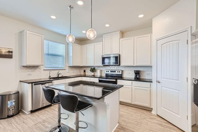 2110 Goji LN, Georgetown, TX 78626