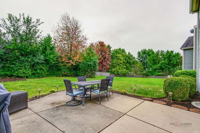 364 Gatewood Lane, Grayslake, IL 60030