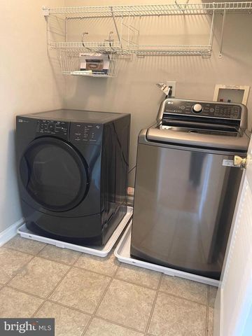 36 HOOVER AVE, Princeton, NJ 08540