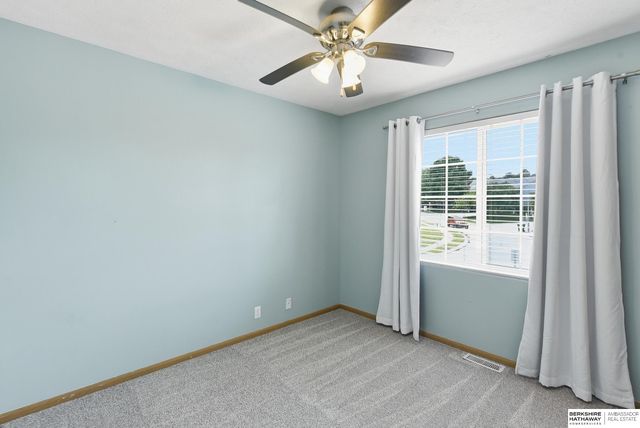 17354 Ruggles Street, Omaha, NE 68116