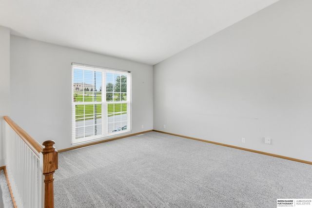 17354 Ruggles Street, Omaha, NE 68116