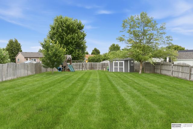 17354 Ruggles Street, Omaha, NE 68116