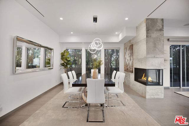 6379 Colgate Avenue, Los Angeles, CA 90048