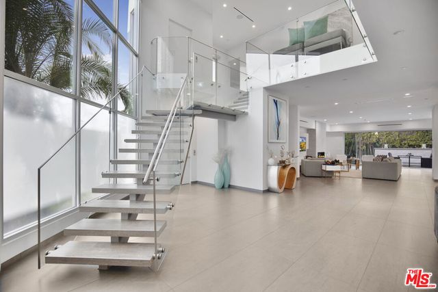 6379 Colgate Avenue, Los Angeles, CA 90048