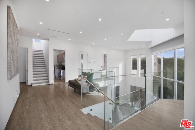 6379 Colgate Avenue, Los Angeles, CA 90048