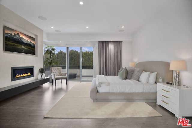 6379 Colgate Avenue, Los Angeles, CA 90048