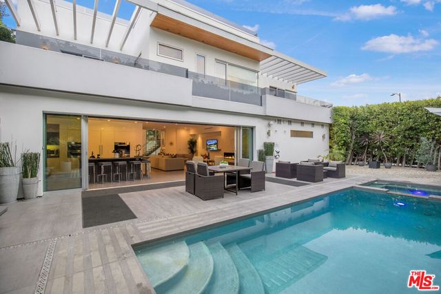 6379 Colgate Avenue, Los Angeles, CA 90048