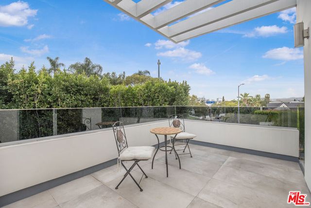 6379 Colgate Avenue, Los Angeles, CA 90048