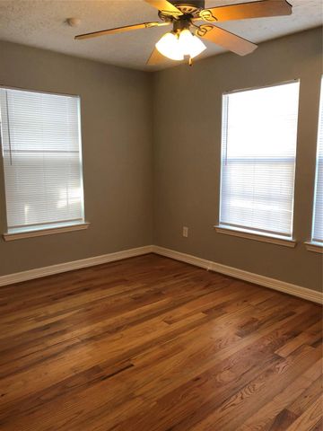 1320 W 24th Street, Houston, TX 77008