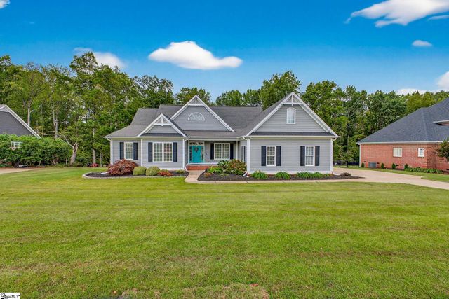 167 Conamara Lane, Woodruff, SC 29388