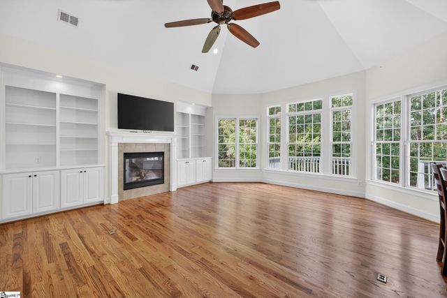 167 Conamara Lane, Woodruff, SC 29388