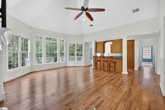 167 Conamara Lane, Woodruff, SC 29388